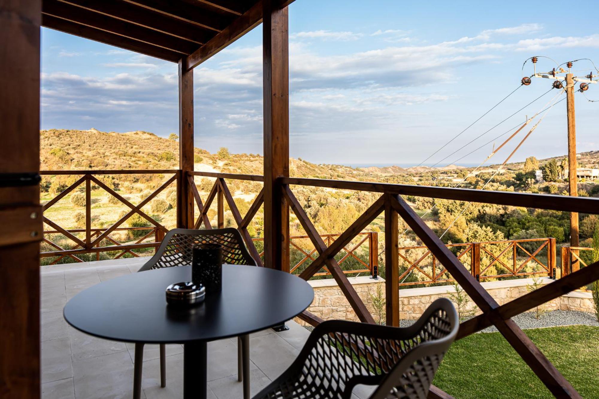 Harma Traditional Boutique Suites Paphos Szoba fotó